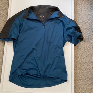 Men’s hiking mountain hardware half zip short slv
